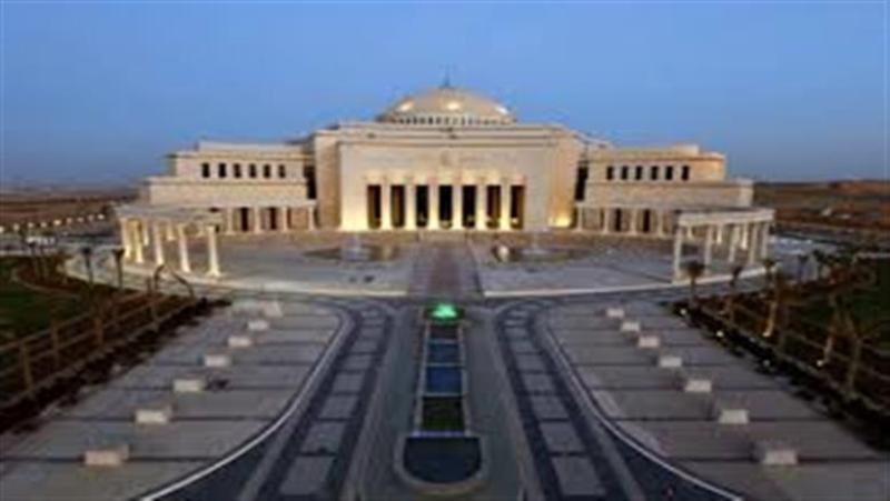 من يتولى رئاسة مجلس النواب في جلسته الأولى بحسب الدستور؟