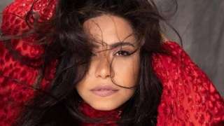 شيرين عبدالوهاب من الأزمات الصحية والنفسية إلى جائزة أفريقيا .. (ما القصة؟)